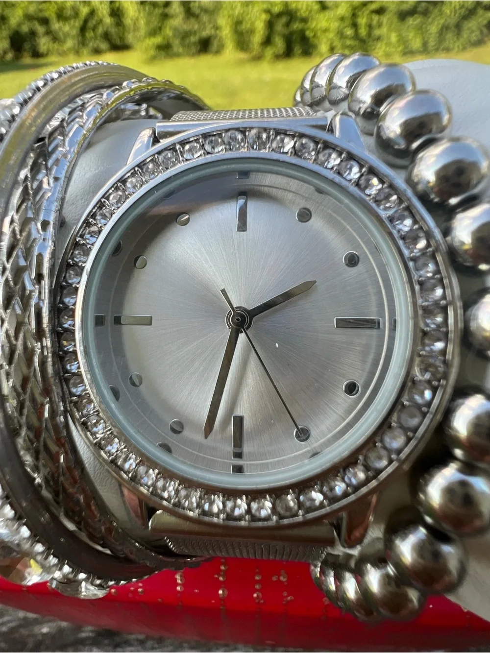 Unbranded chic silver